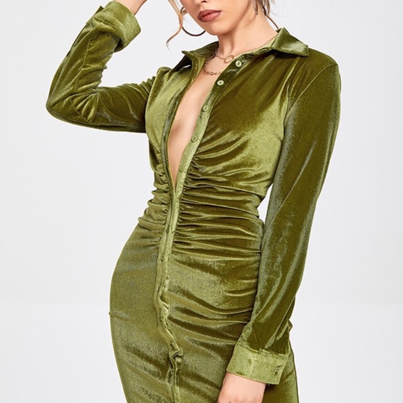 Emerald velvet button up dress - Picture 4 of 7